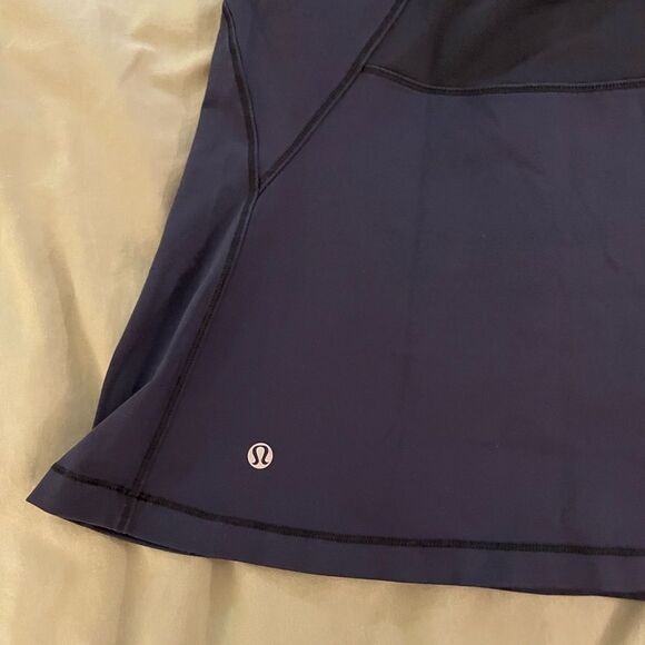 Lululemon Run Stuff Your Bra Tank Navy size 6 - Picture 10 of 12